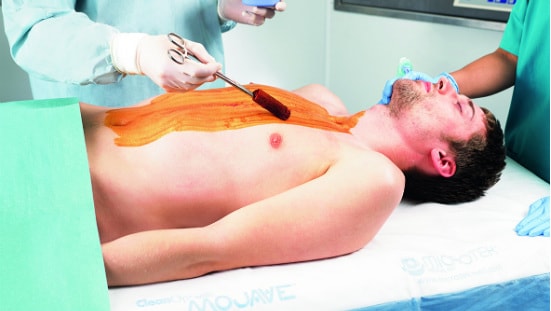 SkinPreppingChestwithVidene_CMYK_550x310